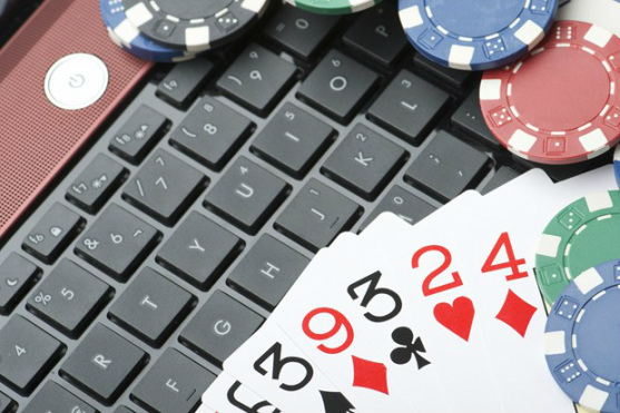 Play for keeps through online casino real money games. Since its real money invested, we bring you a list comparing the best in online gambling.